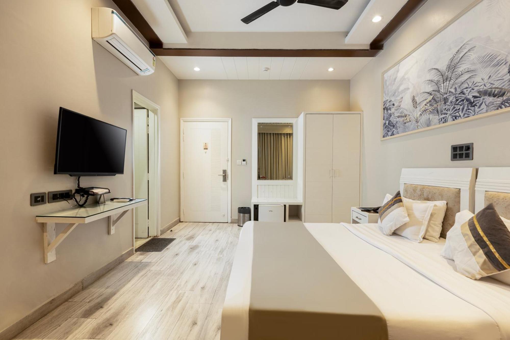 Skon Boutique By Orion 3*
