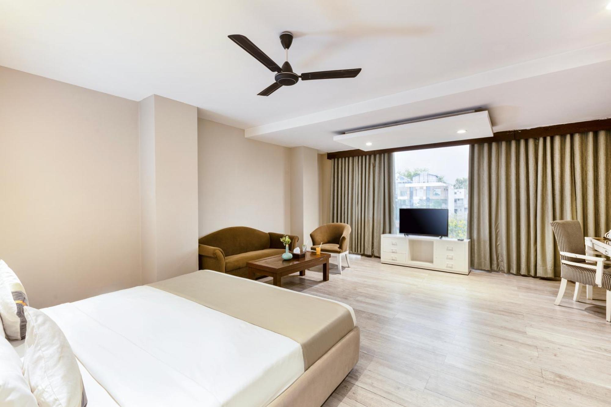 Hotel Skon Boutique By Orion New Delhi